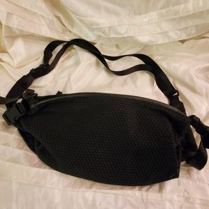 Lululemon All Hours Belt Bag Black Crossbody Fannypack